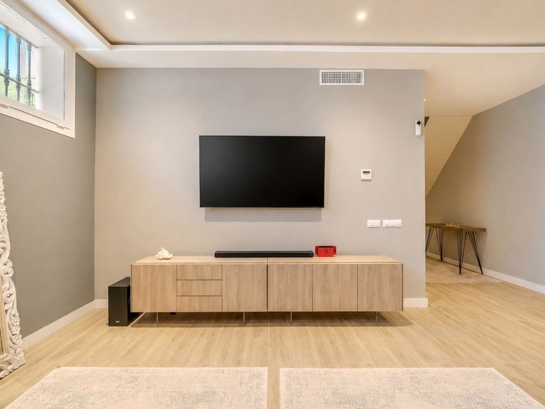 Apartment for Sale  in Marbella, Malaga 23