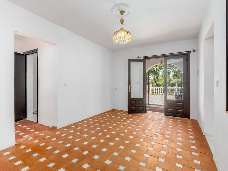 Apartment for Sale  in Alhaurin El Grande, Malaga 18