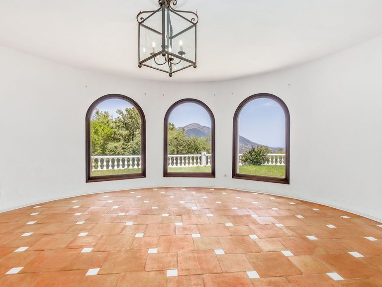 Apartment for Sale  in Alhaurin El Grande, Malaga 8
