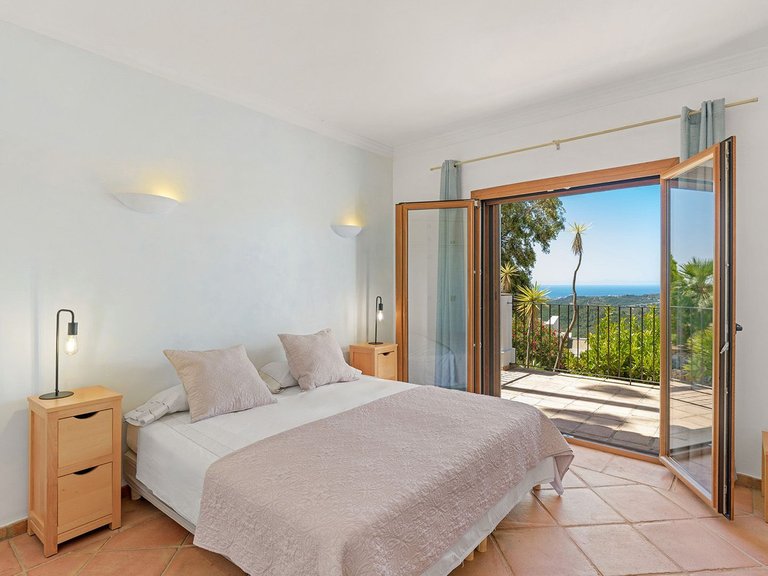 Apartment for Sale  in Benahavis, Malaga 16