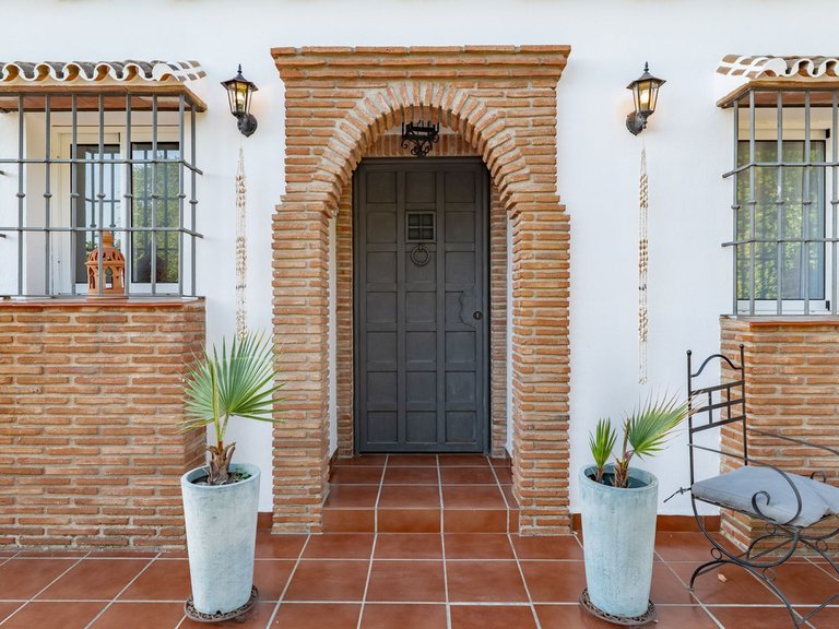 Apartment for Sale  in Alhaurin El Grande, Malaga 9