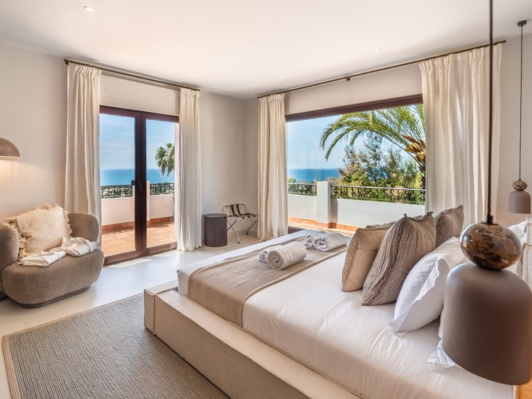Apartment for Sale  in Marbella, Malaga 25
