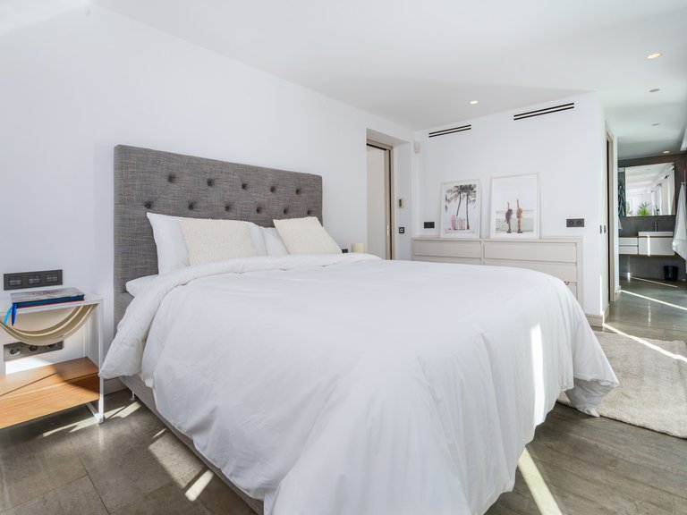 Apartment for Sale  in Marbella, Malaga 41