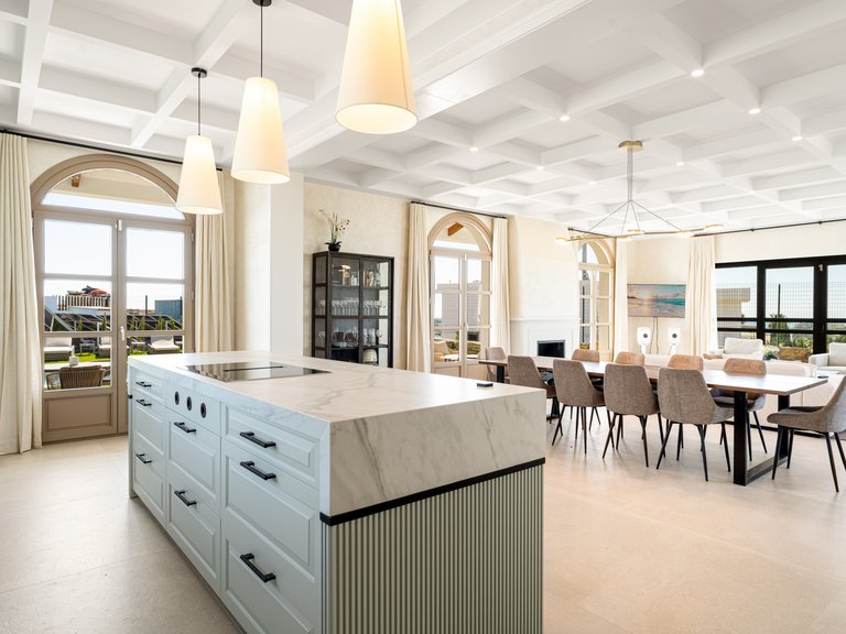 Apartment for Sale  in Estepona, Malaga 10