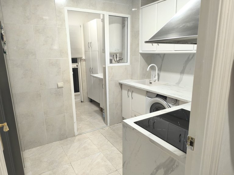 Apartment for Sale  in Marbella, Malaga 10