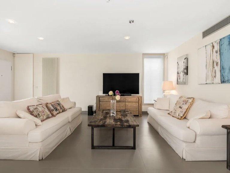 Apartment for Sale  in Marbella, Malaga 10