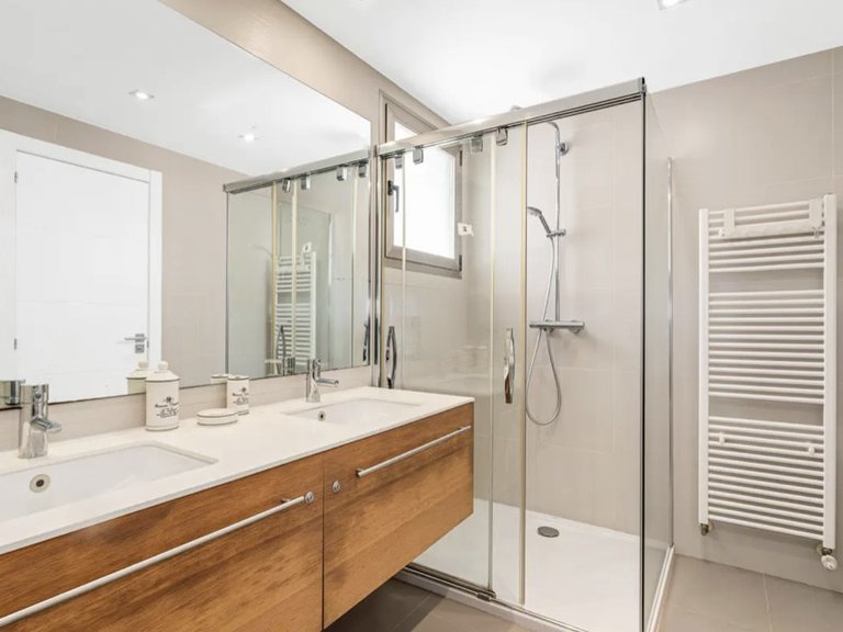 Apartment for Sale  in Marbella, Malaga 14