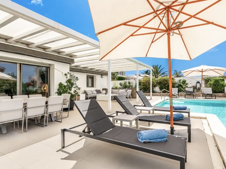 Apartment for Sale  in Marbella, Malaga 3