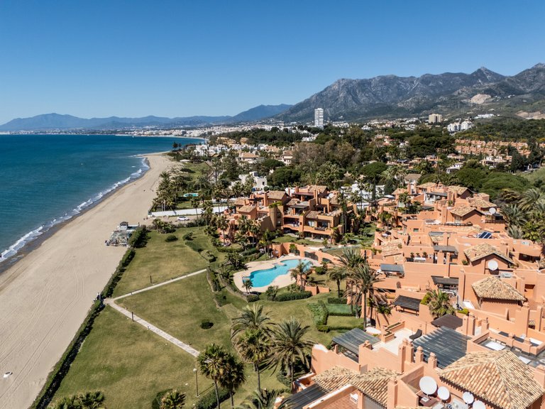 Apartment for Sale  in Marbella, Malaga 40