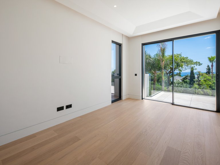 Apartment for Sale  in Marbella, Malaga 21