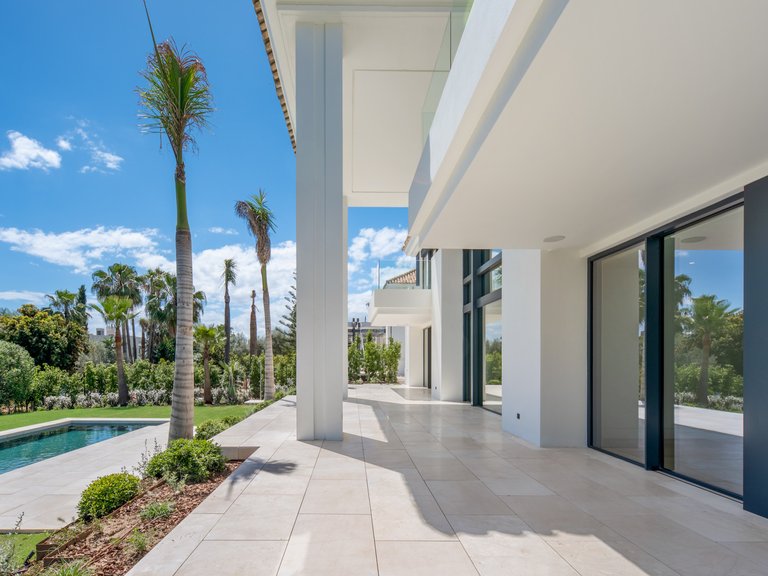 Apartment for Sale  in Marbella, Malaga 4