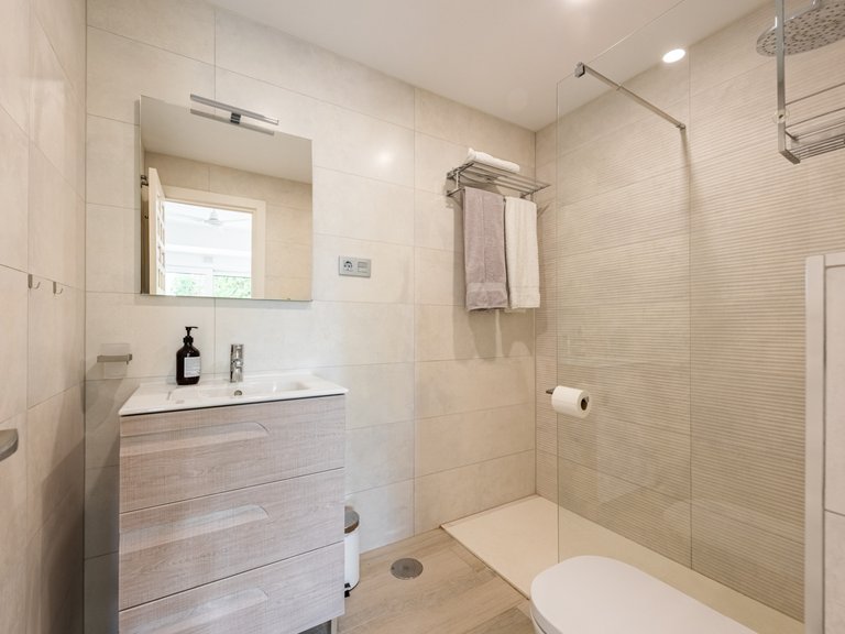 Apartment for Sale  in Istan, Malaga 26