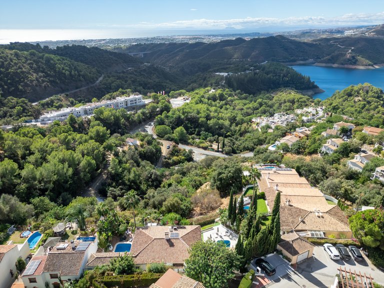 Apartment for Sale  in Istan, Malaga 34