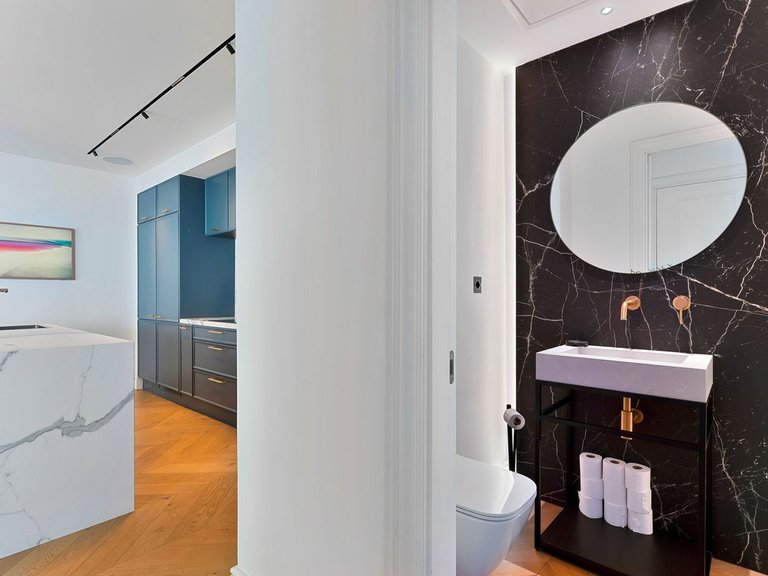 Apartment for Sale  in Marbella, Malaga 11