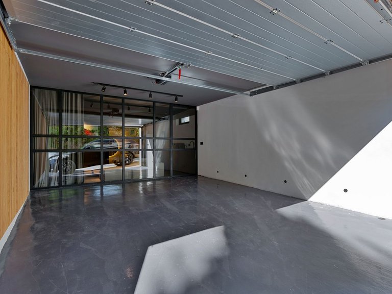 Apartment for Sale  in Marbella, Malaga 34
