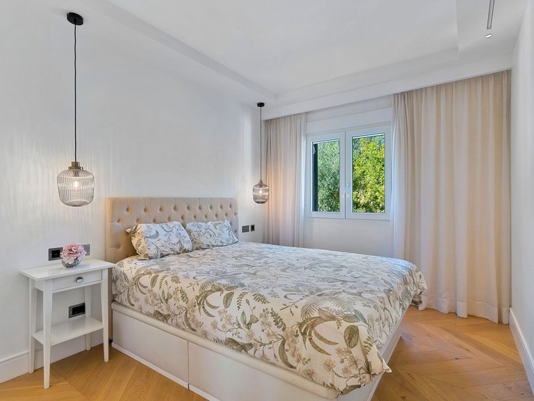 Apartment for Sale  in Marbella, Malaga 23