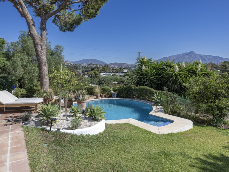 Apartment for Sale  in San Pedro De Alcantara, Malaga 3