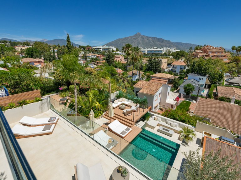 Apartment for Sale  in Marbella, Malaga 13