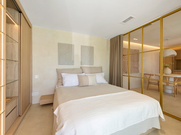 Apartment for Sale  in Marbella, Malaga 23