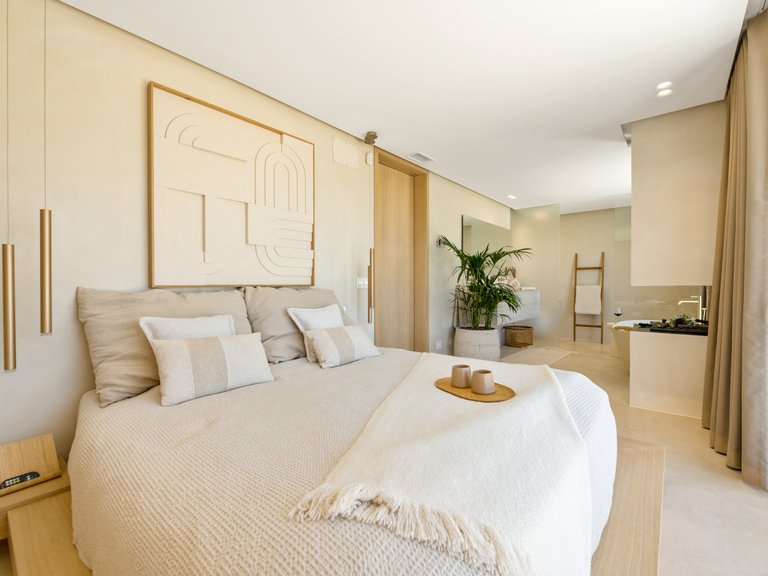 Apartment for Sale  in Marbella, Malaga 30