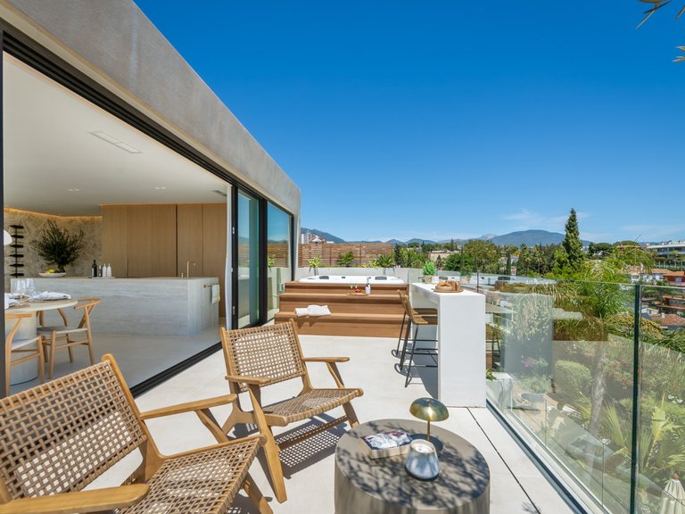 Apartment for Sale  in Marbella, Malaga 11