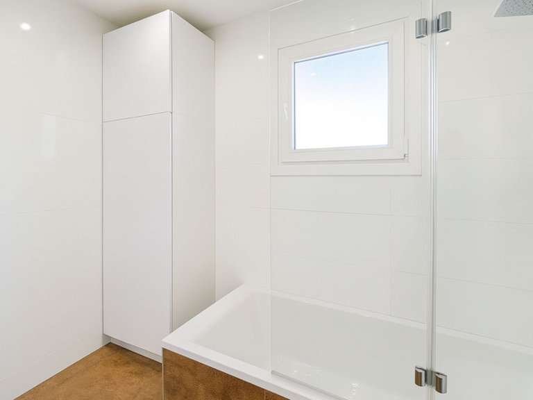 Apartment for Sale  in Marbella, Malaga 21