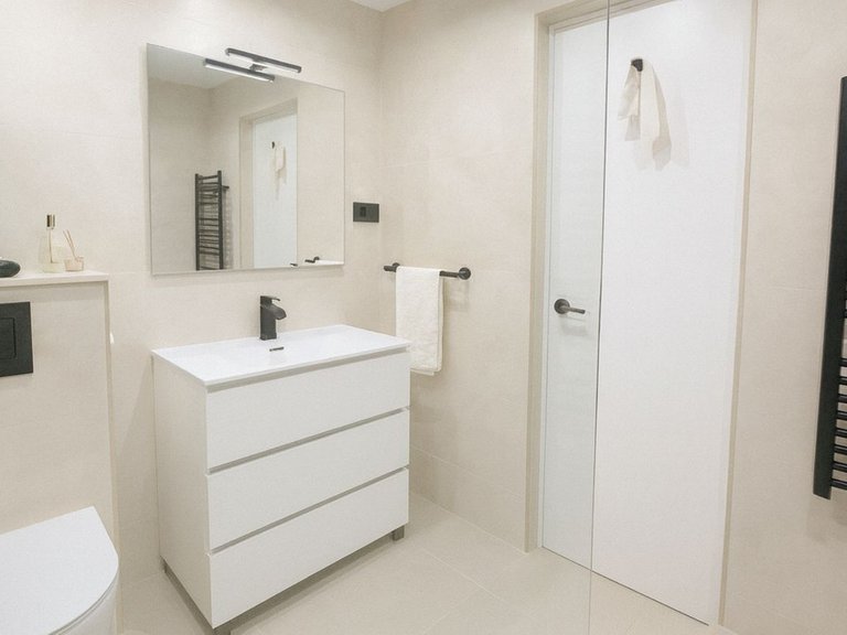 Apartment for Sale  in Marbella, Malaga 32