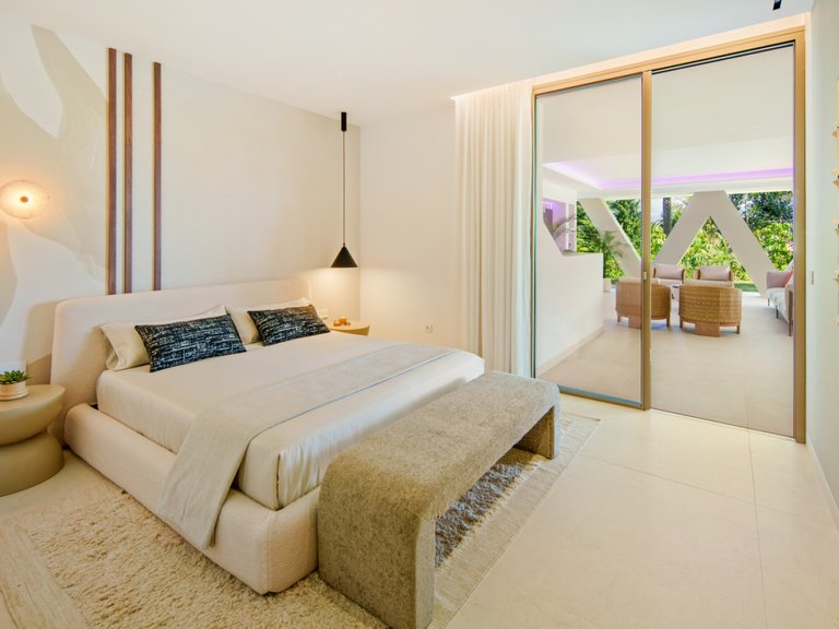 Apartment for Sale  in Marbella, Malaga 24