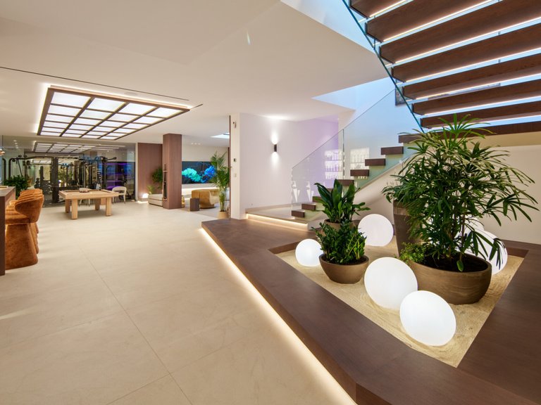 Apartment for Sale  in Marbella, Malaga 32