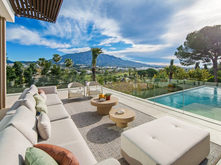 Apartment for Sale  in Marbella, Malaga 4