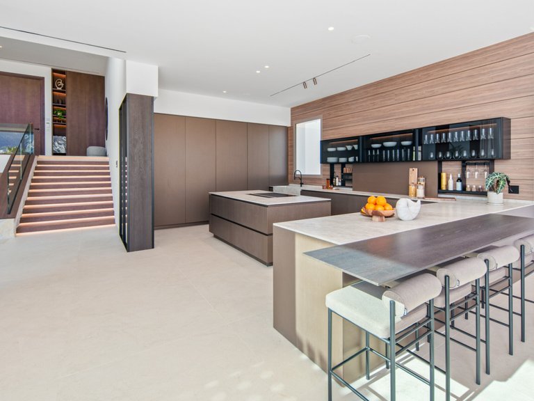Apartment for Sale  in Marbella, Malaga 9
