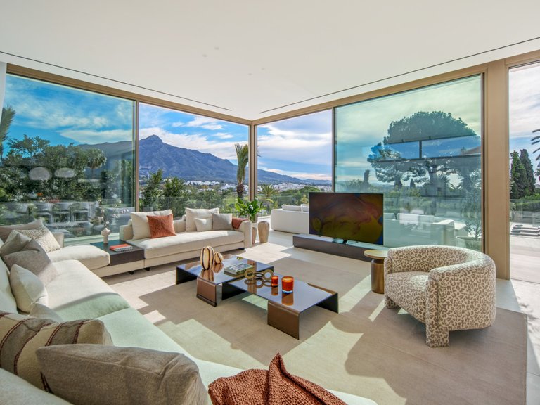 Apartment for Sale  in Marbella, Malaga 6