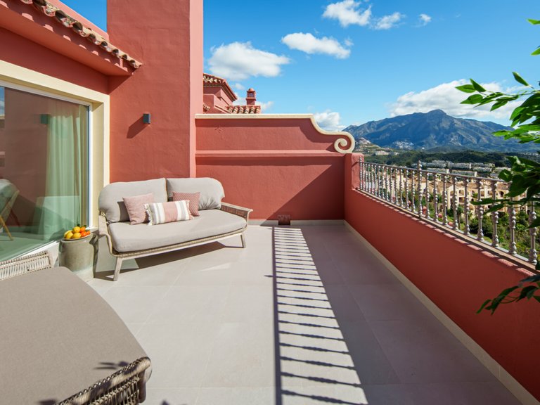 Apartment for Sale  in Benahavis, Malaga 5