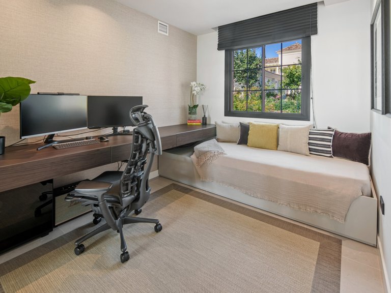 Apartment for Sale  in Benahavis, Malaga 32