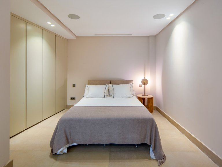 Apartment for Sale  in Marbella, Malaga 18