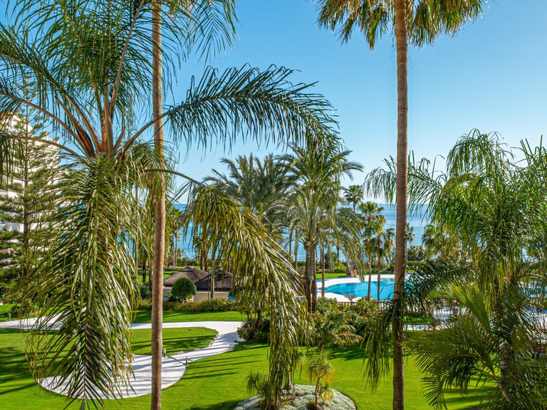 Apartment for Sale  in Estepona, Malaga 25