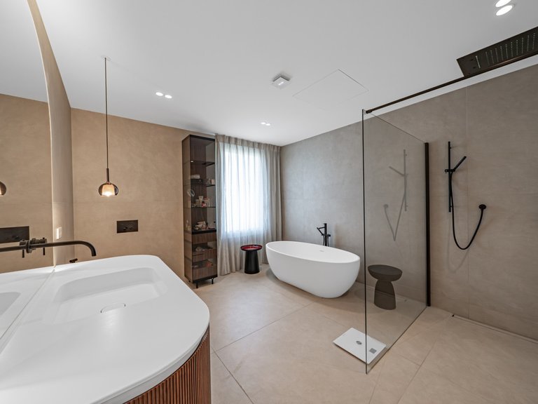 Apartment for Sale  in Estepona, Malaga 16