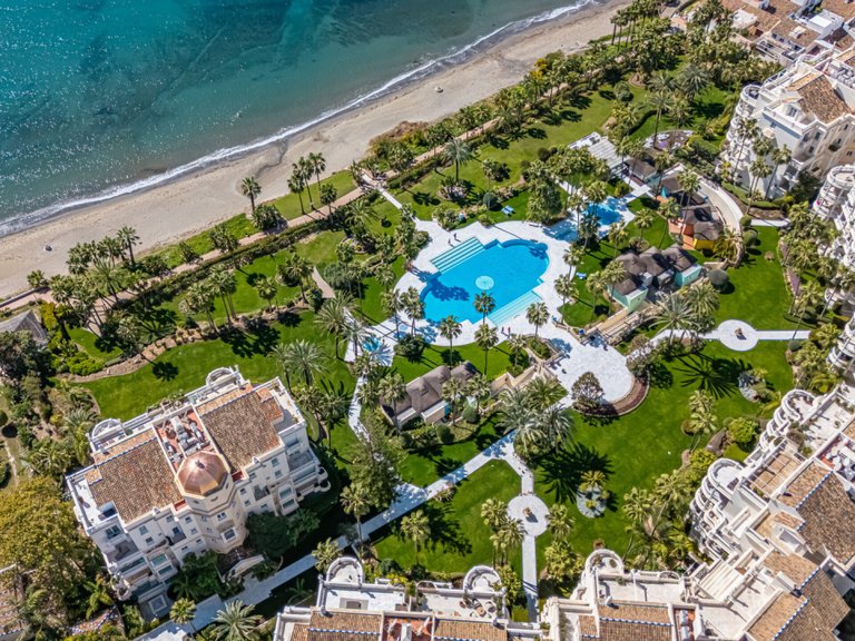 Apartment for Sale  in Estepona, Malaga 27