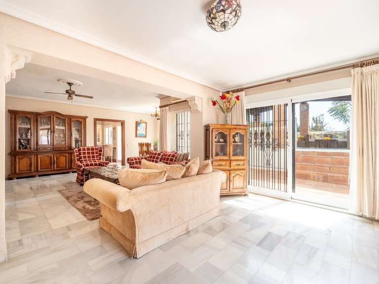 Apartment for Sale  in Marbella, Malaga 12