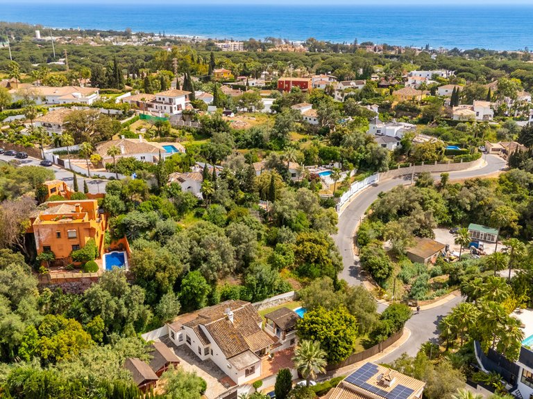 Apartment for Sale  in Marbella, Malaga 51