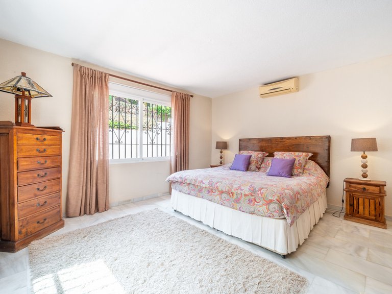 Apartment for Sale  in Marbella, Malaga 19