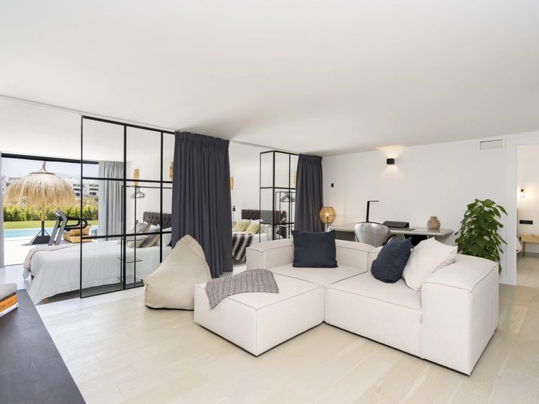 Apartment for Sale  in Benahavis, Malaga 16