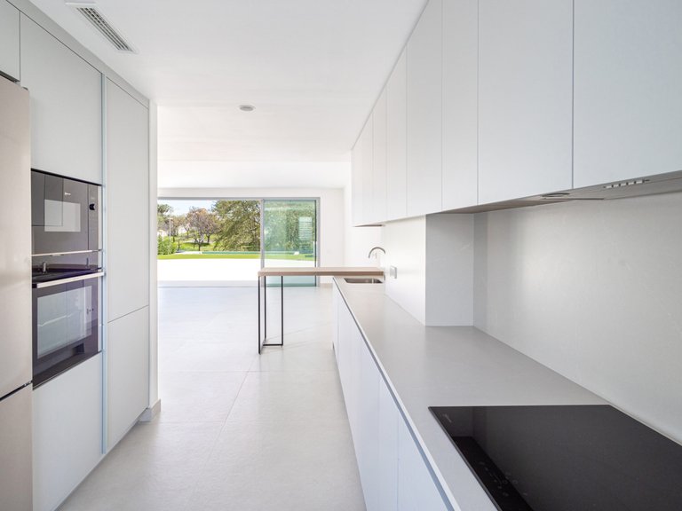 Apartment for Sale  in San Pedro De Alcantara, Malaga 7
