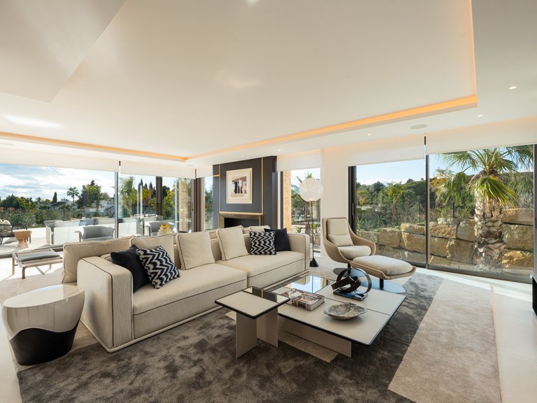 Apartment for Sale  in Marbella, Malaga 10