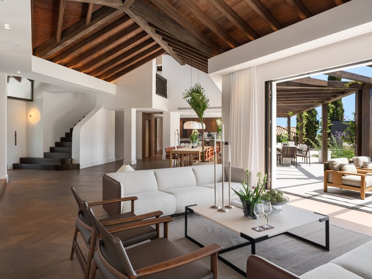 Apartment for Sale  in Benahavis, Malaga 9