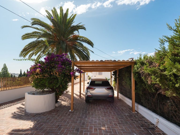 Apartment for Sale  in San Pedro De Alcantara, Malaga 28
