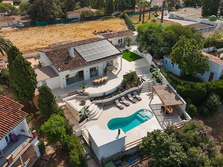 Apartment for Sale  in San Pedro De Alcantara, Malaga 31