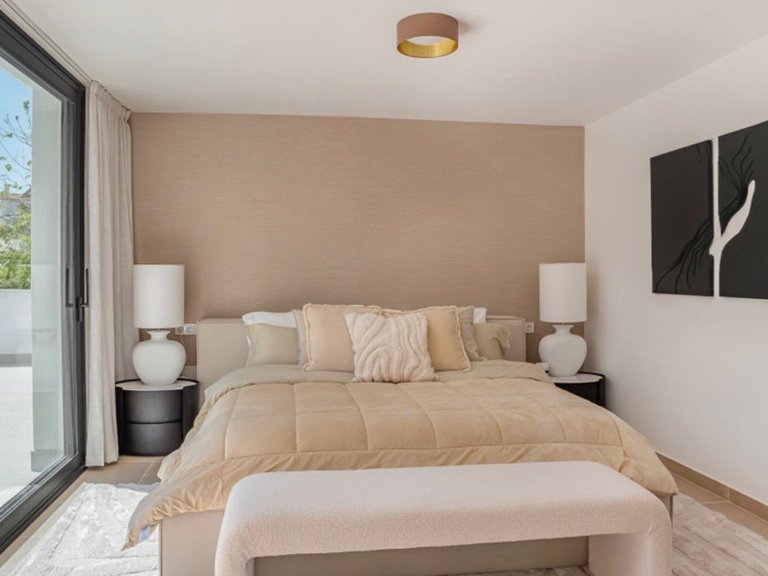 Apartment for Sale  in Marbella, Malaga 12