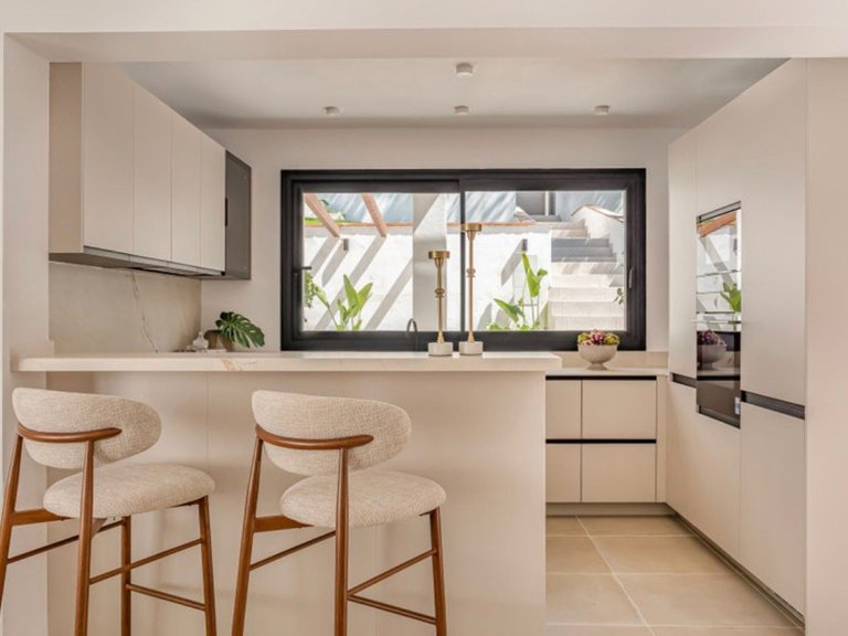 Apartment for Sale  in Marbella, Malaga 10