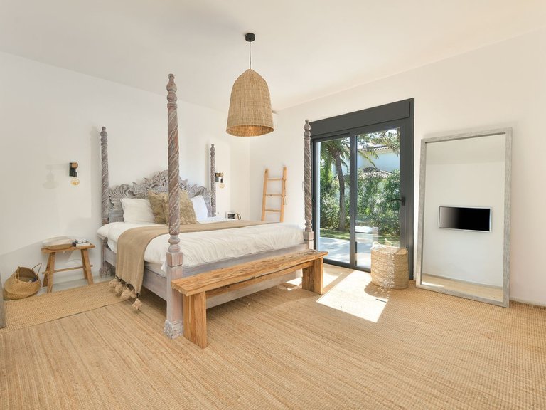 Apartment for Sale  in Marbella, Malaga 15